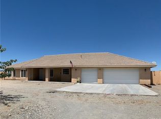 1616 Saratoga Rd, Pinon Hills, CA 92372