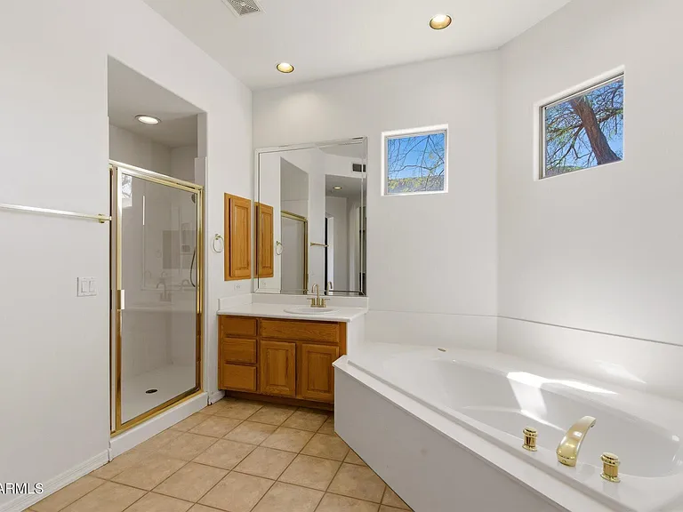 9331 E Mark Ln — Photo 16