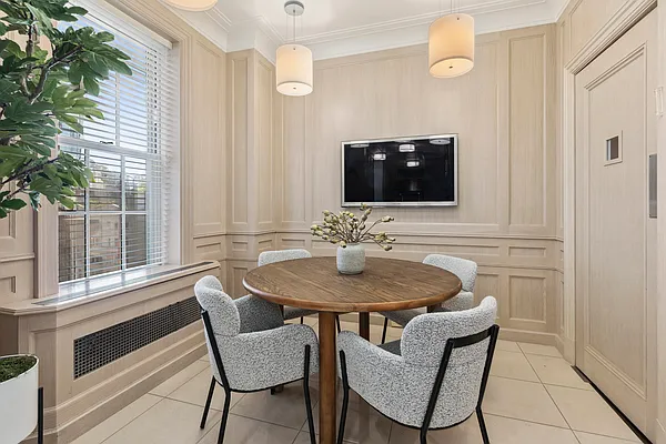 Sold by Corcoran | media 7