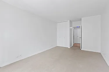 Rented by Nest Seekers International