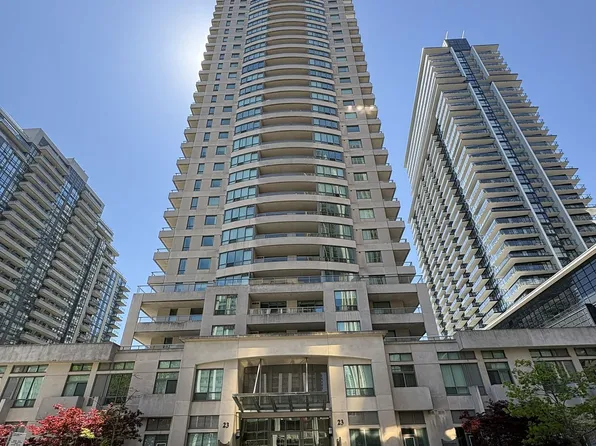 23 Hollywood Ave #2706, Toronto, ON M2N 7L8
