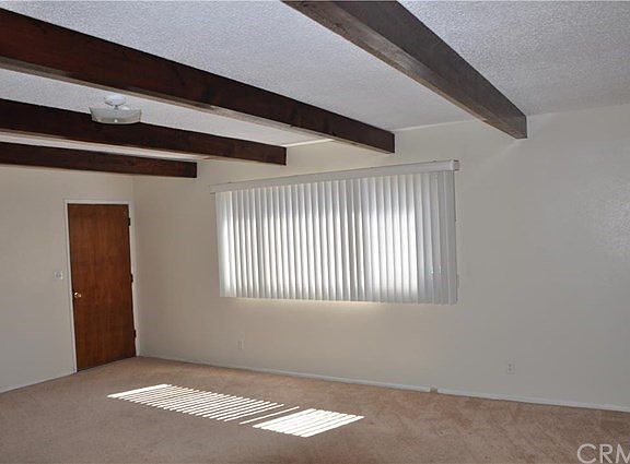 3rd image of 631 W 91st St