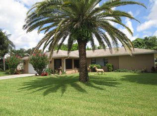 795 Hunan St NE, Palm Bay, FL 32907