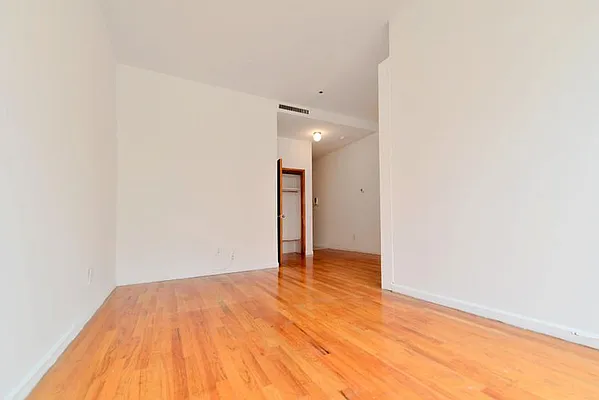 Rented by J Misrahi Realty Corp | media 21