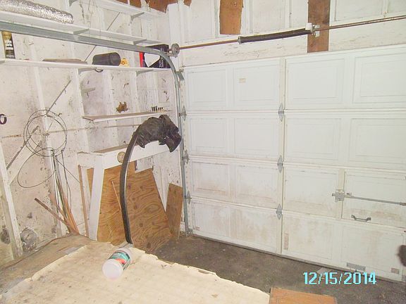 5th image of 1418 Laverne Ave