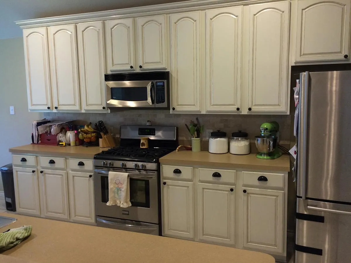 3 bed, 2007 sqft, $2,100 — Photo 2