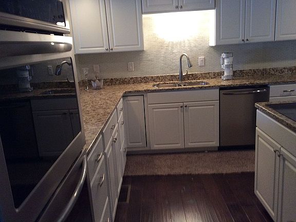 5th image of 353 Lake Catherine Ln