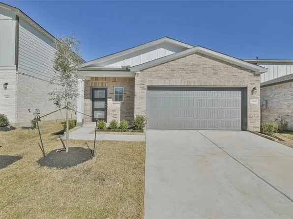 8478 Sweet Cherry Ln, Magnolia, TX 77354