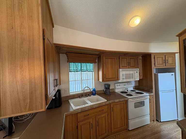4220 E Main St #F46 — Photo 11