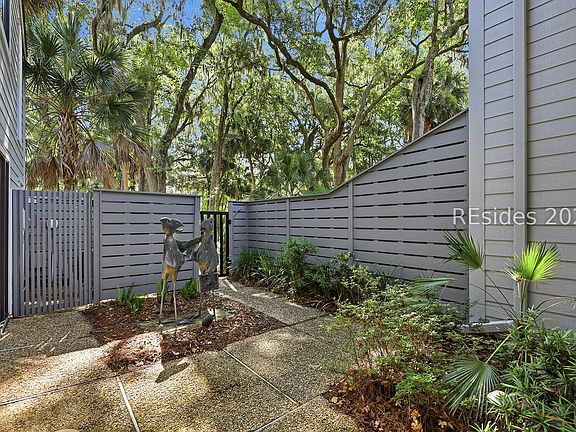 5th image of 63 Shipyard Dr APT 1806