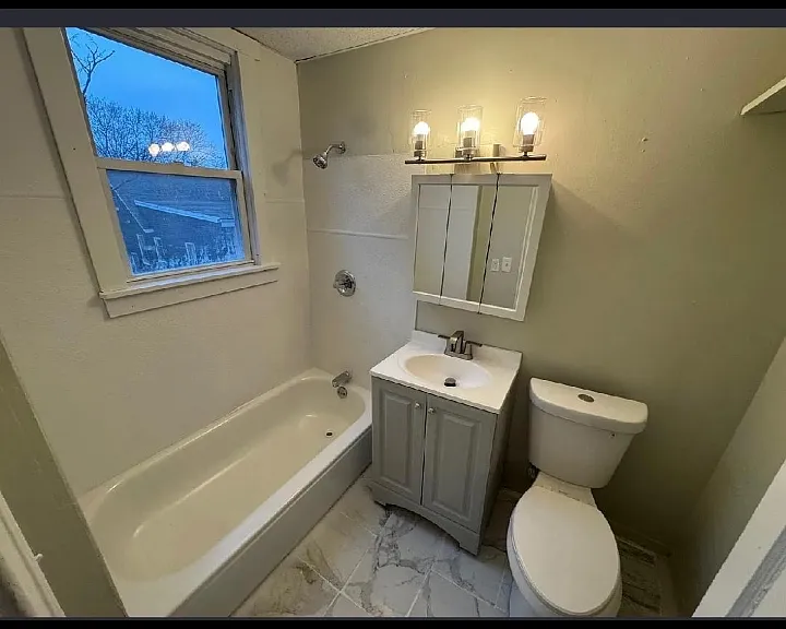 112 Eastern Pkwy #L3 — Photo 5