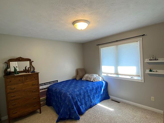 3rd image of 5903 Q Ave