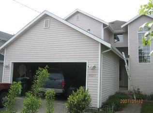 4027 NE 95th St, Seattle, WA 98115