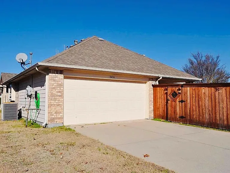 3416 Woodheights Ct — Photo 5