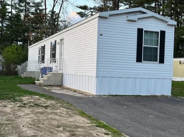 40 Norwich Place, Londonderry, NH 03038