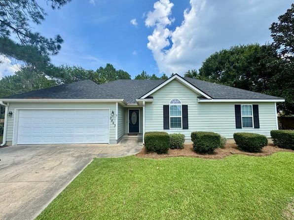 3863 Heather Way