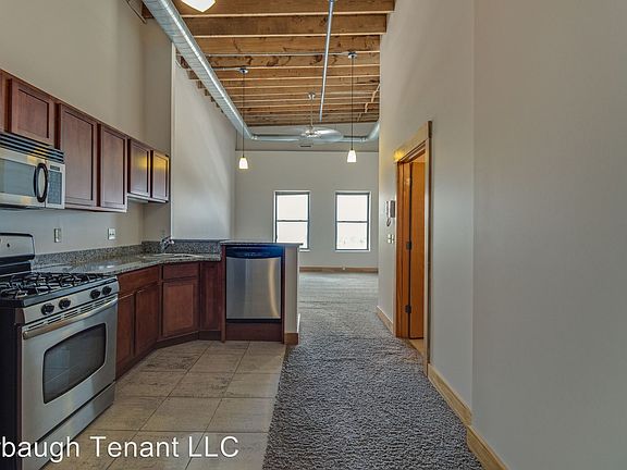 3rd image of 401 S Washington Sq Unit 512