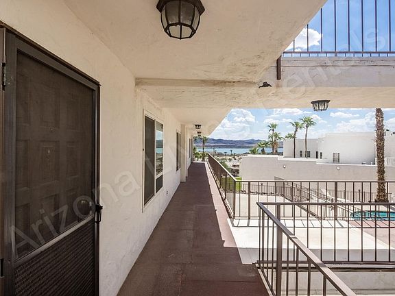 5th image of 571 Burkemo Ln APT 6
