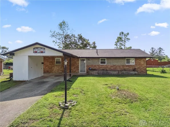 1705 Layton Dr, Dayton, OH 45406