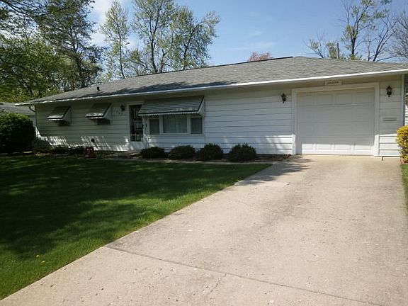 2nd image of 503 W Roselawn St