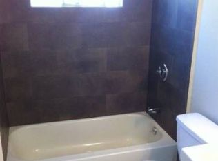 996 44th St APT 3, Oakland, CA