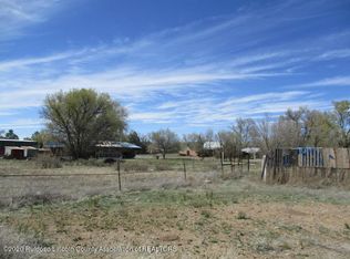 215 W 5th St, Capitan, NM 88316