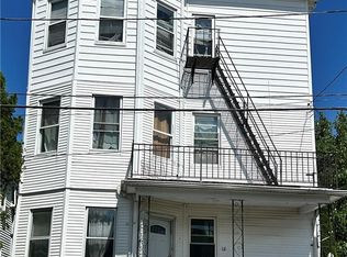 12 Crown St, Providence, RI 02909