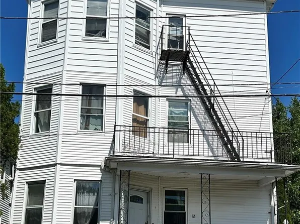 12 Crown St, Providence, RI 02909
