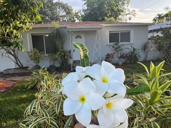 1635 NE 160th Street, North Miami Beach, FL 33162