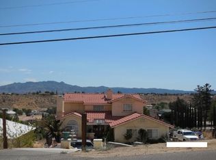 8421 Buckthorn St, Hesperia, CA 92345