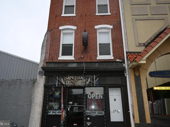 254 E Main St, Norristown, PA 19401