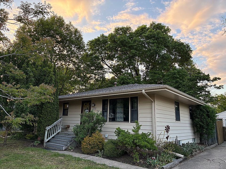 1st image of 235 Bel Aire Dr