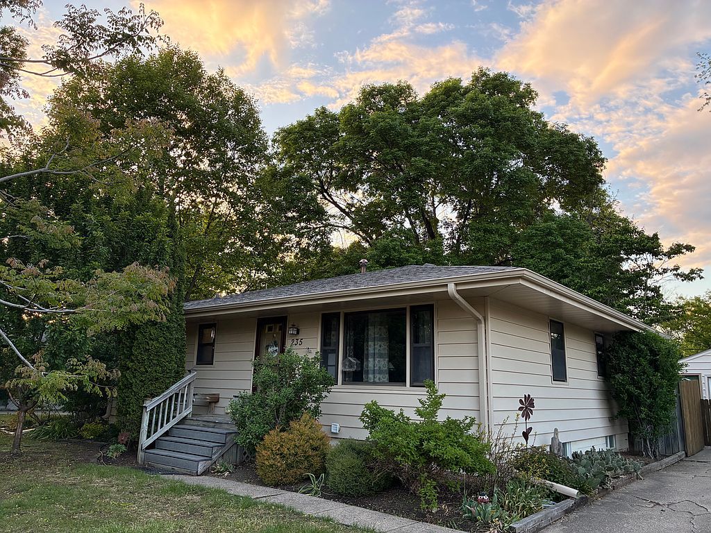 235 Bel Aire Dr - Property Image