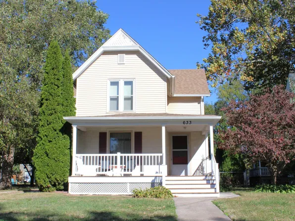 633 E Grove St, Galesburg, IL 61401