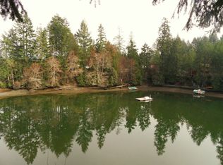 12 E Cormorant Pl, Grapeview, WA 98546