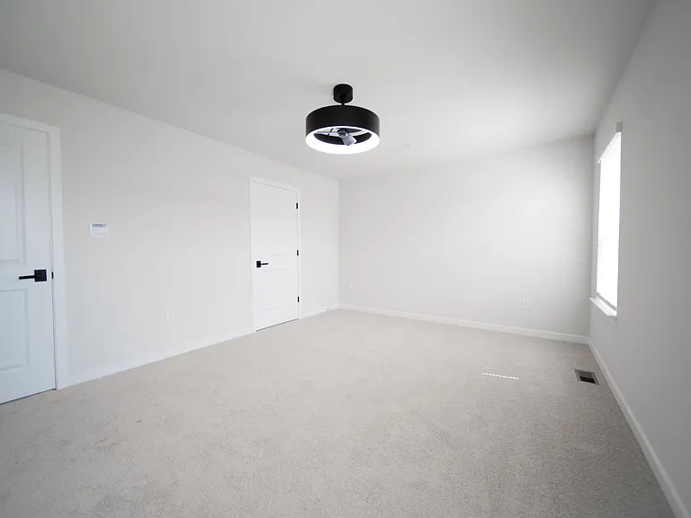 442 Whirl Ln — Photo 21