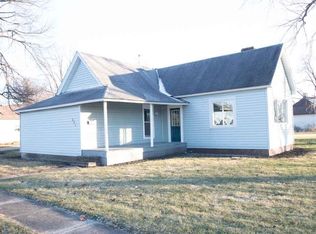 218 E 13th St, Georgetown, IL 61846