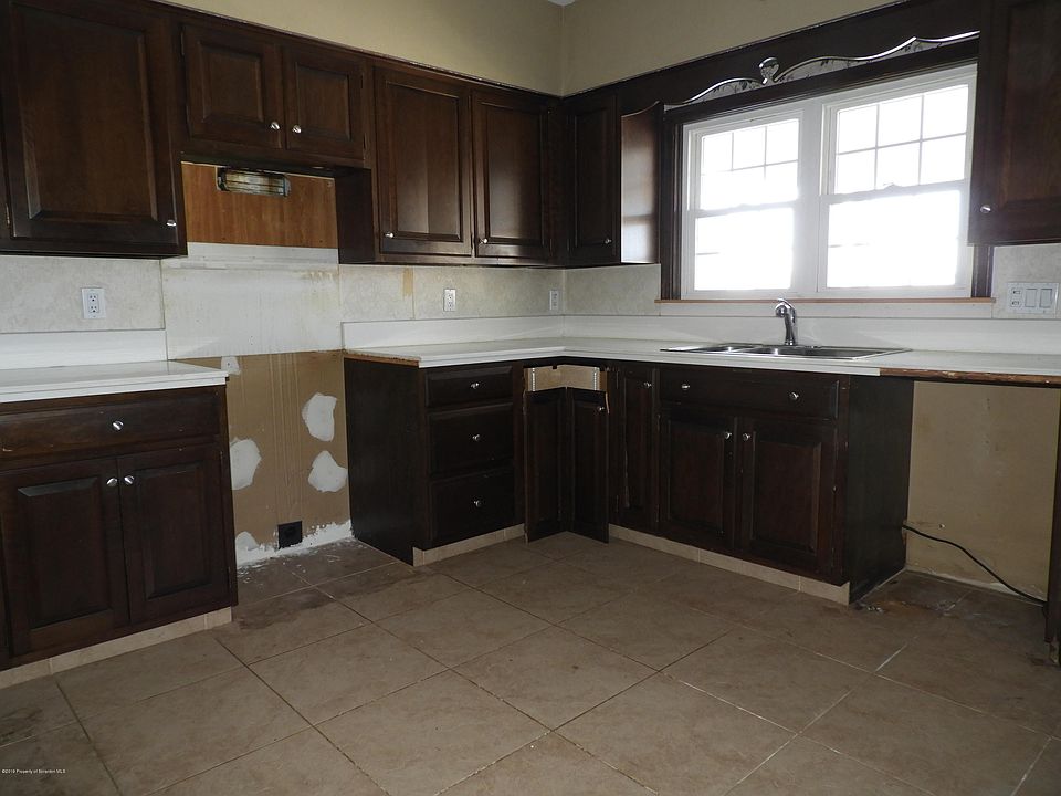 512 Moosic Rd, Old PA 18518 Zillow