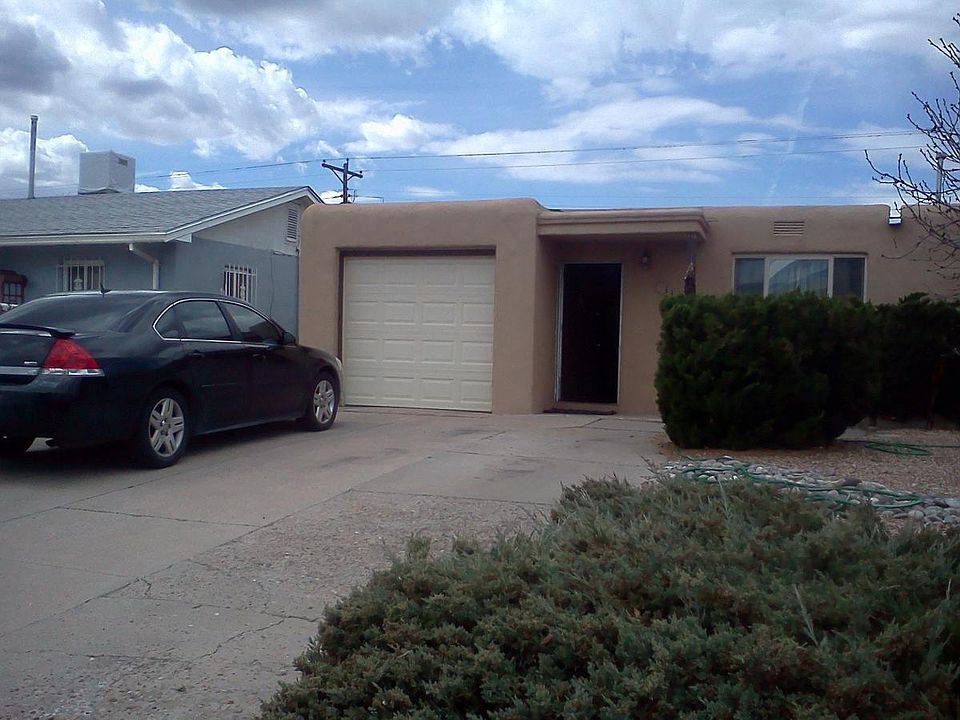 1st image of 3317 La Veta Dr NE