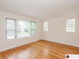 400 Marion, Oak Park, IL 60302
