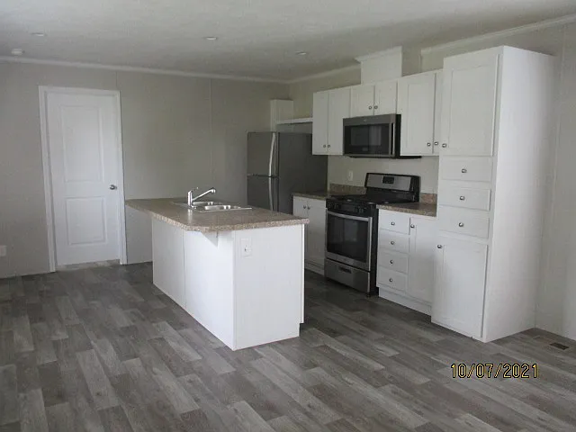 913 Moss Ave — Photo 46