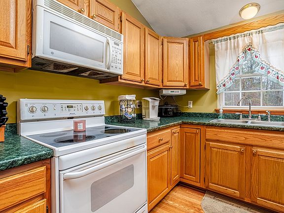 5th image of 250 Teel Rd