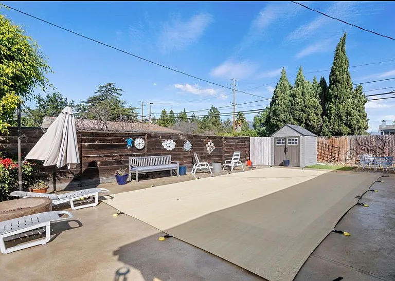 691 Ardmore Dr — Photo 7