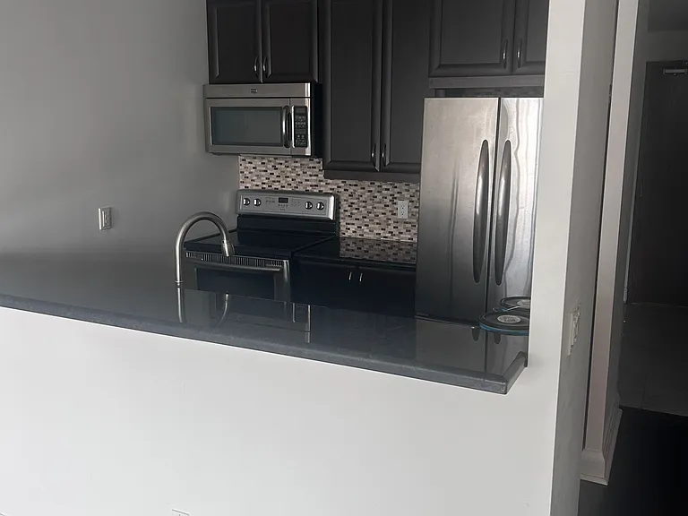 438 Richmond St W #1208 — Photo 7