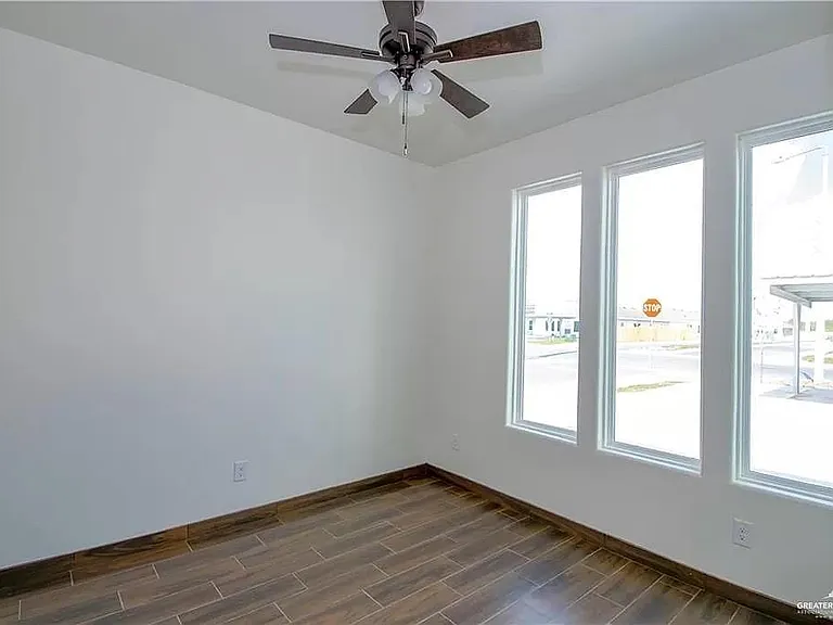 3012 W Sandlewood St #1 — Photo 10