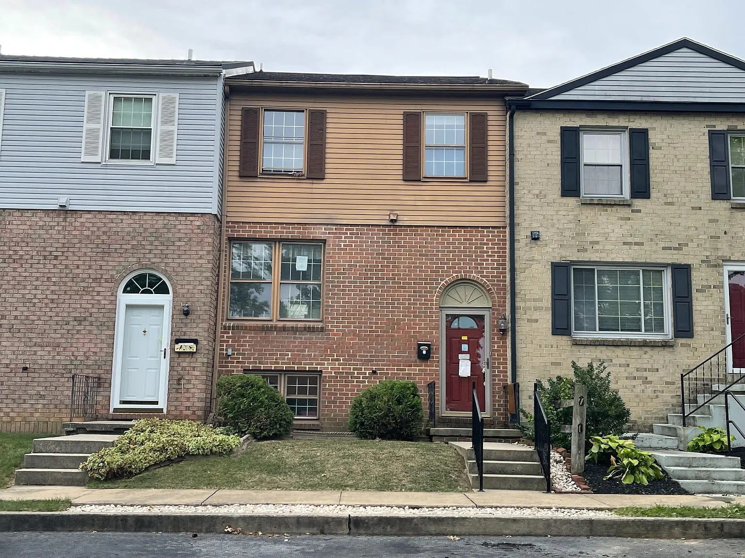 14 Meadow Dr photo 1