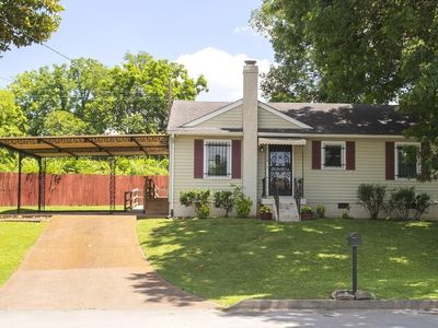 2615 Neldia Ct, Nashville, TN, 37206