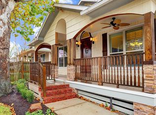 903 Walton St, Houston, TX 77009
