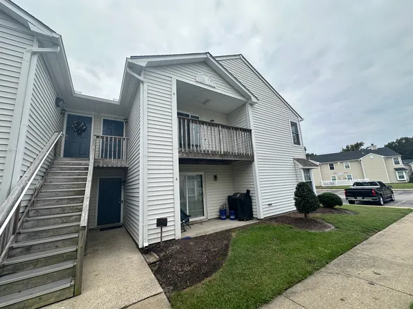 1721 Rock Bridge Mews APT B, Chesapeake, VA 23320