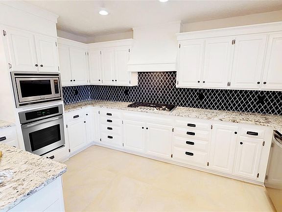 5th image of 1409 Camino Real